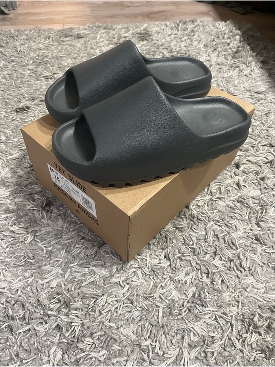 Yeezy Other - Yeezy slide size 10 granite